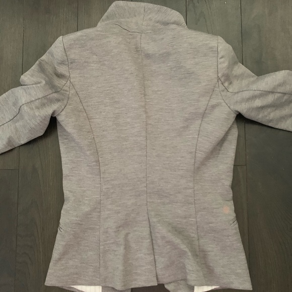 H&M Grey Fitted Blazer - Picture 3 of 6